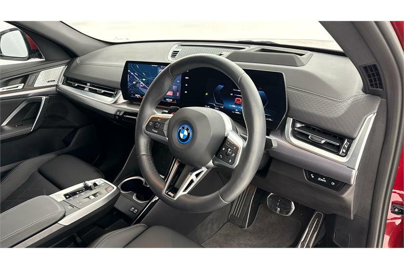 BMW iX2 230Kw Xdrive30 M Sport 65Kwh Red #6