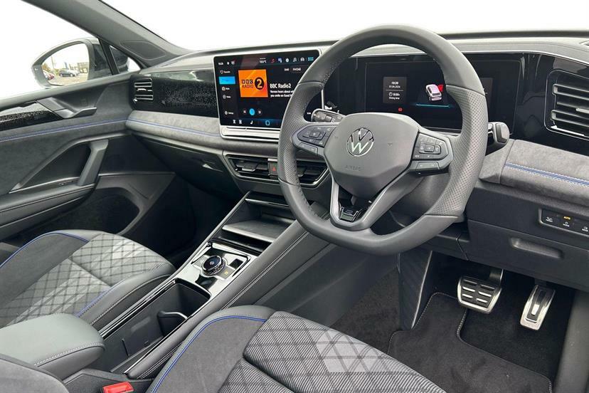 Volkswagen Tiguan 2.0 Tdi R-line Dsg EK26LGV White #4