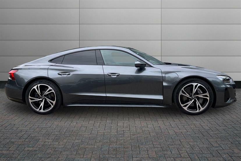 Audi E Tron GT 390Kw Quattro 93Kwh Cs Plus 22Kwch Grey #4
