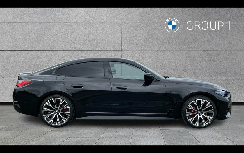 BMW 4 Series Gran Coupe M440i Xdrive Gran Coupe Black #3