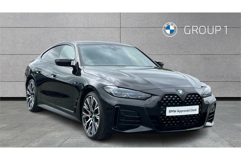 BMW 4 Series M440i Xdrive Mht Step Black
