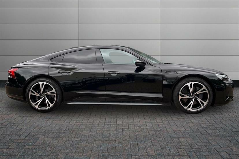 Audi E Tron GT 390Kw Quattro 93Kwh Cs Plus 22Kwch Black #4