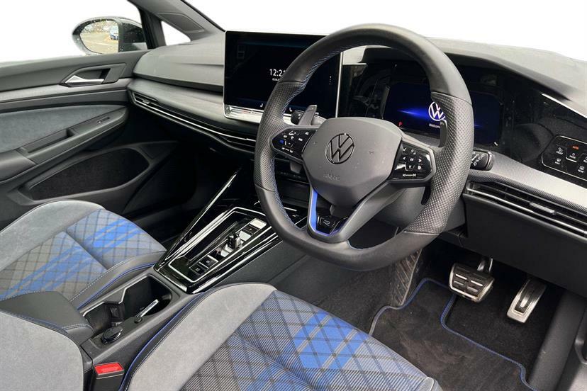 Volkswagen Golf 2.0 Tsi 333 R Black Edition 4Motion Dsg YB75WKR Black #6