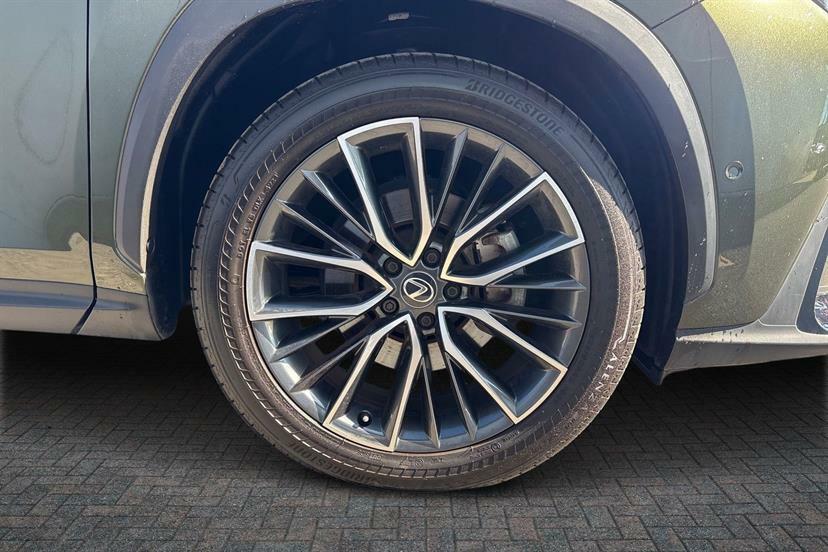 Lexus NX 350H 2.5 Takumi E-cvt Pan Roof  #4
