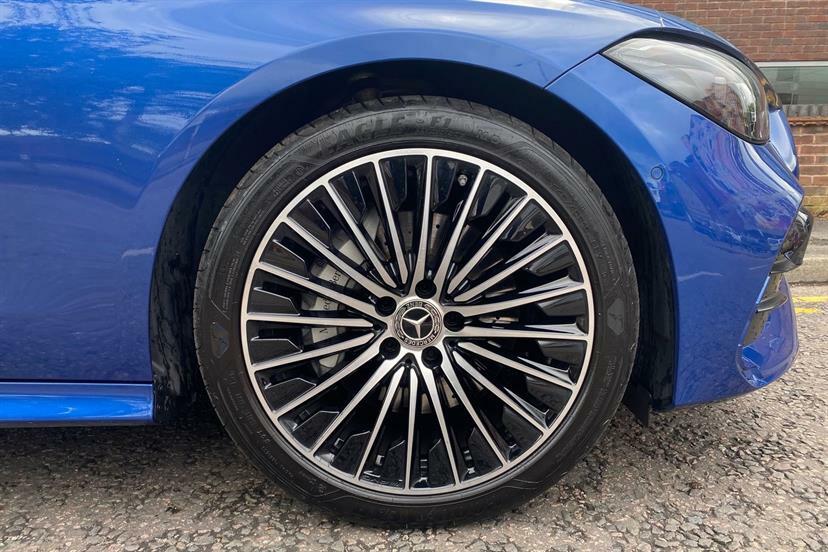 Mercedes-Benz CLE Class 300 4Matic Amg Line Premium 9G-tronic Blue #4