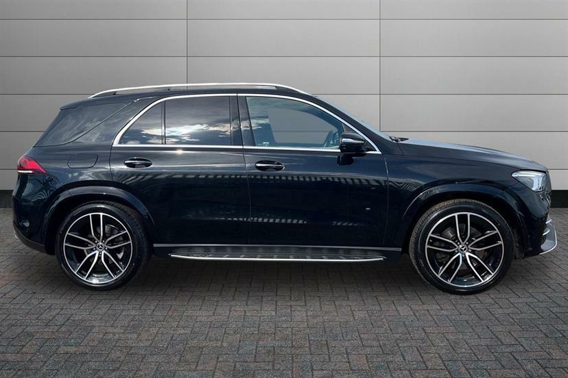 Mercedes-Benz GLE Class 400D 4Matic Amg Line Prem 9G-tron 7 St Black #3