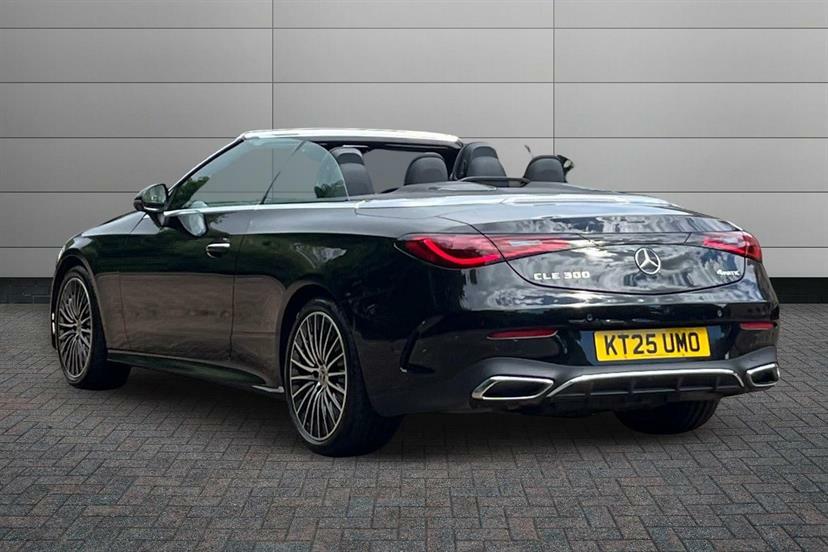 Mercedes-Benz CLE Class 300 4Matic Amg Line Premium 9G-tronic Black #2