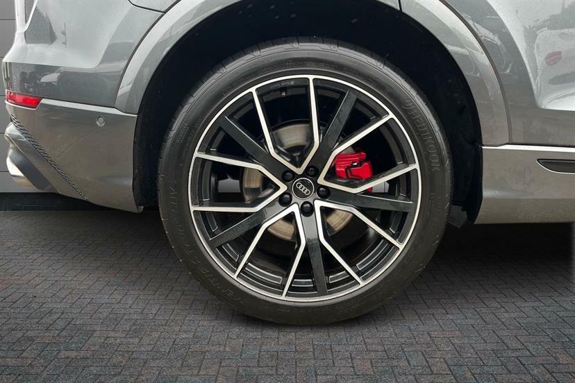 Audi Q8 Sq8 Tfsi Quattro Black Edition Tiptronic Grey #5
