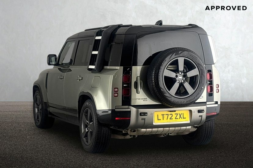 Land Rover Defender 110 2.0 P400e 15.4Kwh X-dynamic Hse Suv Plu Green #2