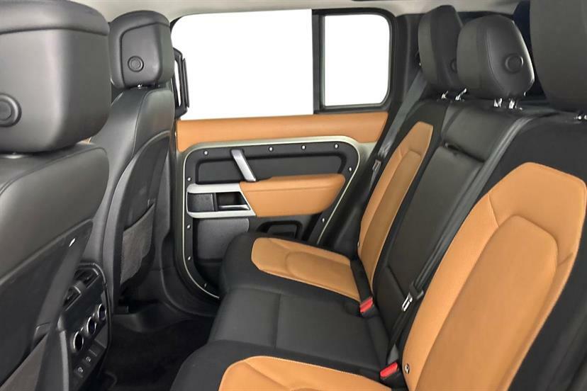 Land Rover Defender 110 2.0 P400e X-dynamic Hse 110 Green #4
