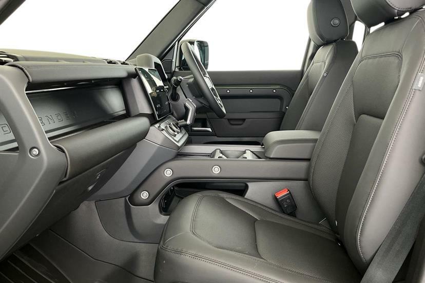 Land Rover Defender 110 3.0 D250 X-dynamic Se 110  #3