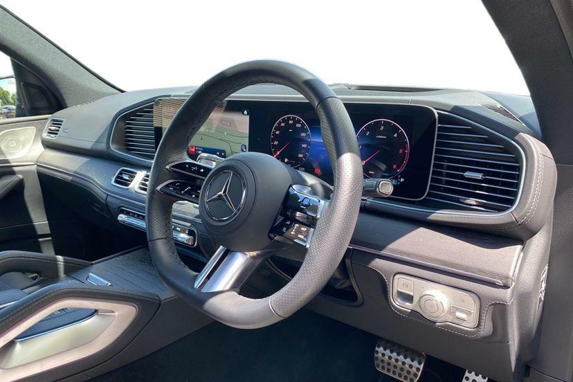 Mercedes-Benz GLS Class 450D 4Matic Amg Line Premium 9G-tronic Black #4