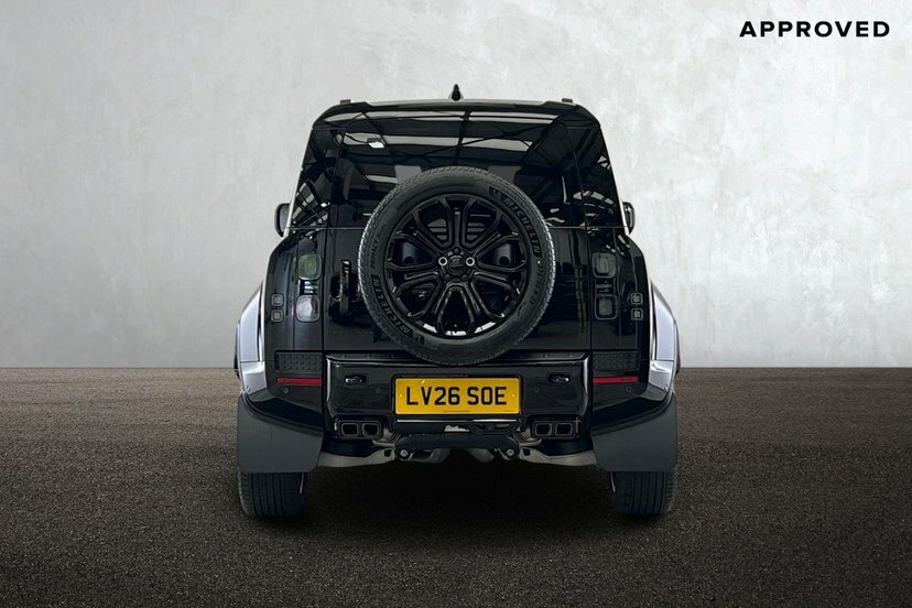 Land Rover Defender 110 4.4 P635 V8 Mhev Octa Black Suv 4W  #6