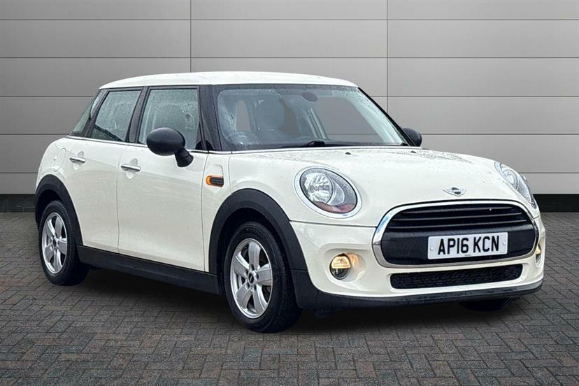Mini Hatch 1.2 One White