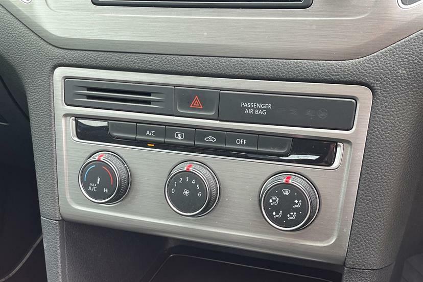 Volkswagen Golf SV 2014 Volkswagen Golf Sv Se 1.6 Tdi 110Ps Dsg Silver #17