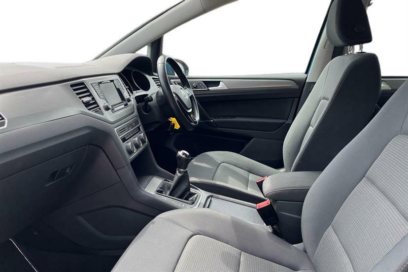 Volkswagen Golf SV 1.4 Tsi Se  #2