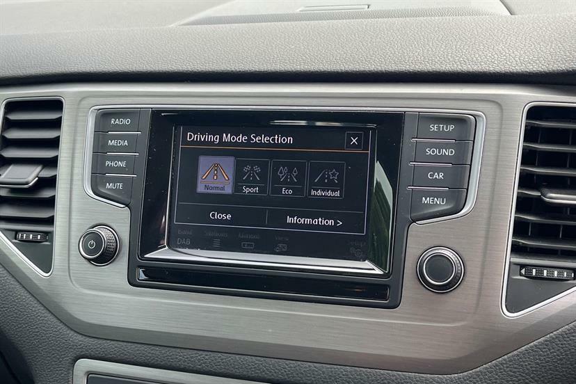 Volkswagen Golf SV 2014 Volkswagen Golf Sv Se 1.6 Tdi 110Ps Dsg Silver #19