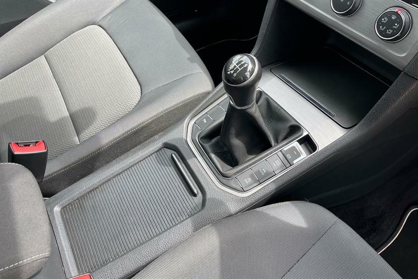 Volkswagen Golf SV 2014 Volkswagen Golf Sv Se 1.6 Tdi 110Ps Dsg Silver #8