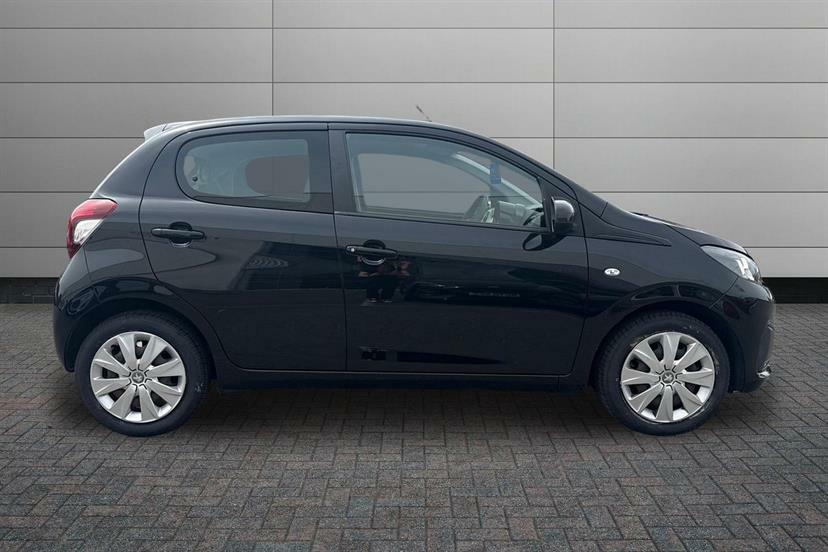 Peugeot 108 1.0 72 Active Black #4