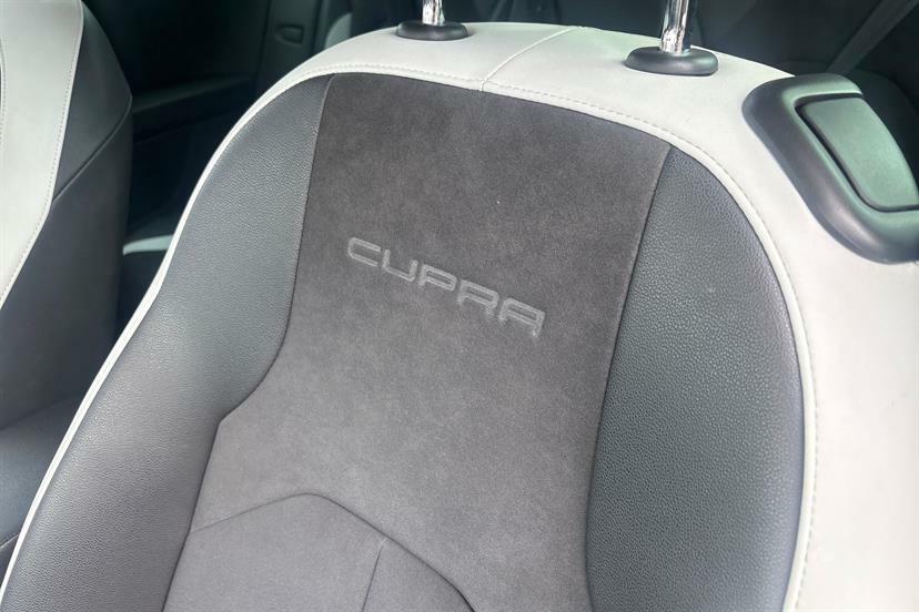 Seat Leon 1.6 Tdi Se Euro 6 Ss  #16