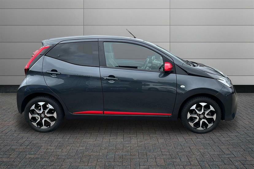 Toyota Aygo 1.0 Vvt-i X-trend Tss Grey #4