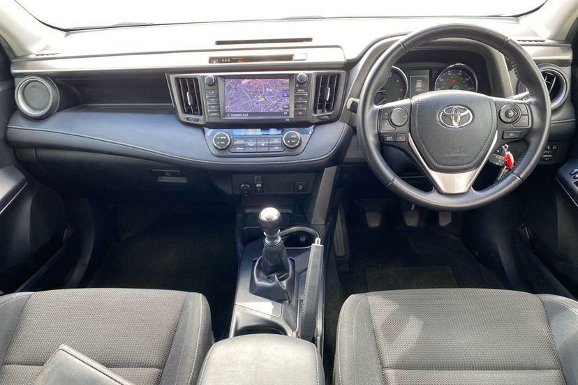 Toyota Rav 4 2.0 D-4d Business Edition 2Wd Black #3