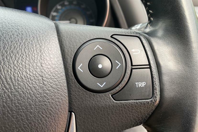 Toyota Auris 1.2L Icon Silver #23