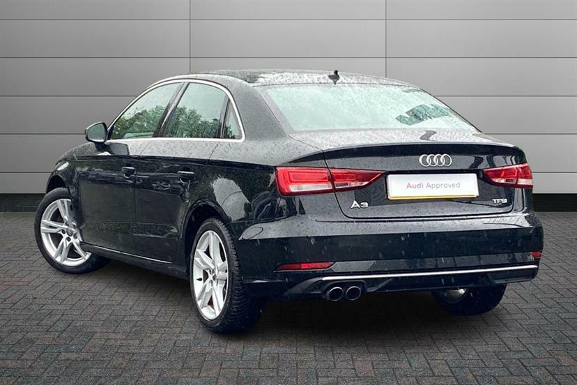 Audi A3 1.5 Tfsi Sport Black #3