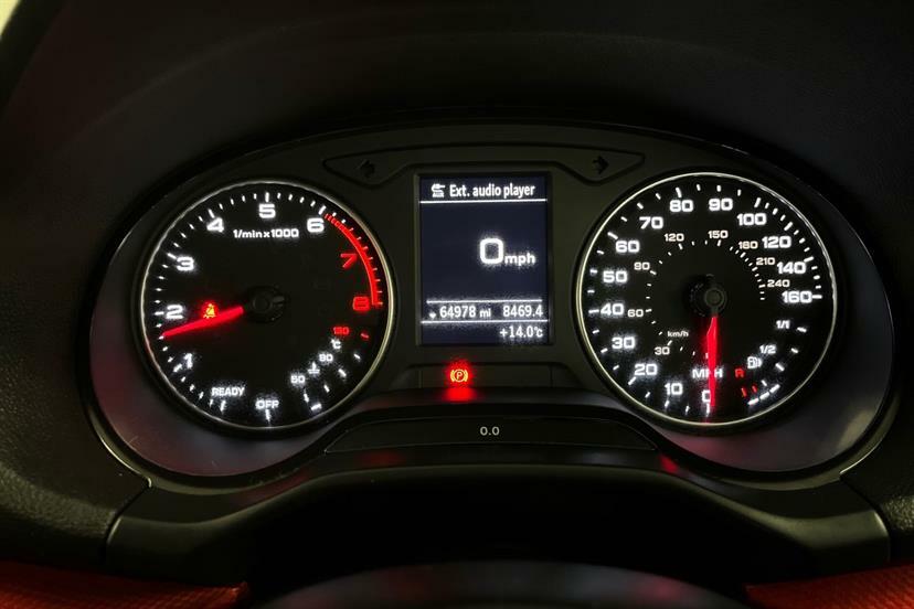 Audi Q2 30 Tfsi Sport Black #6