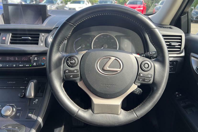 Lexus CT 200H In White With 43K White #13