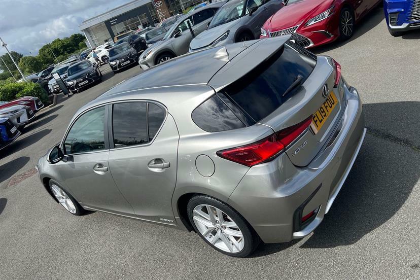 Lexus CT 200H In White With 43K White #30
