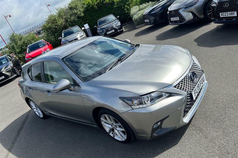 Lexus CT 200H In White With 43K White #26