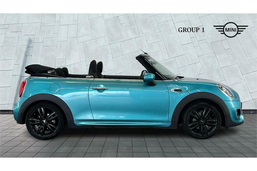 Mini Convertible 1.5 Cooper Sport II Blue #2