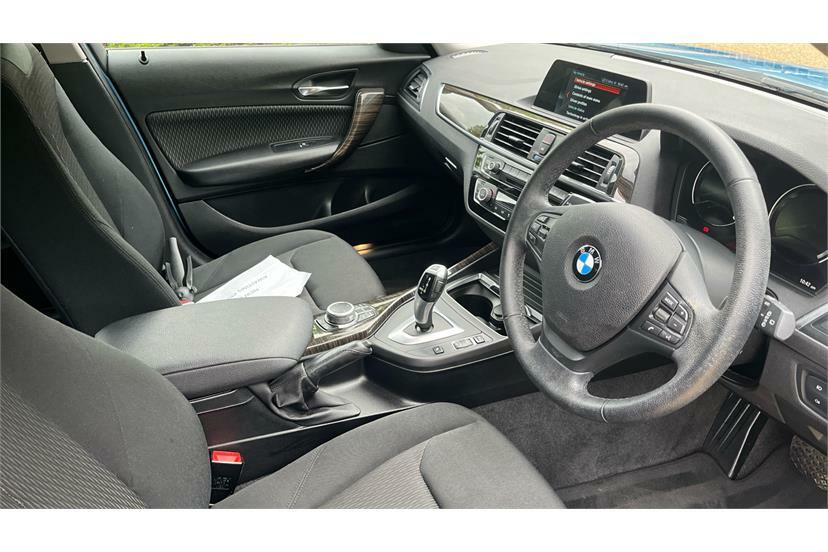 BMW 1 Series 118I 1.5 Se Business Nvservotrn Step Blue #6