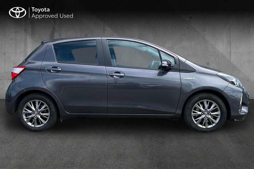 Toyota Yaris 1.5 Hybrid Icon Cvt DG68XHT Blue #4