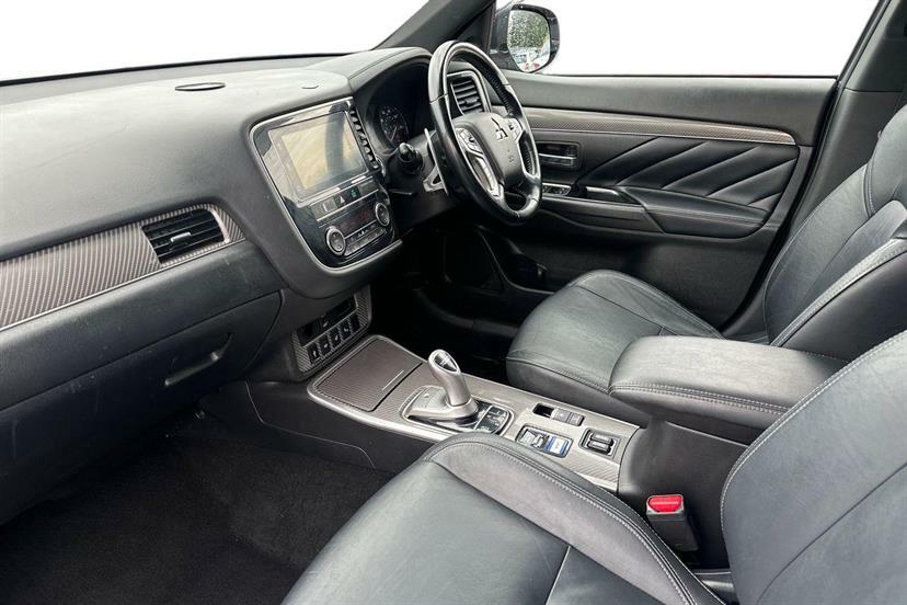 Mitsubishi Outlander 2.4 Phev 4H Brown #2