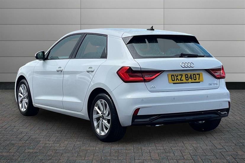 Audi A1 25 Tfsi Sport White #3