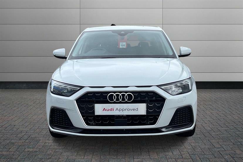 Audi A1  White #8