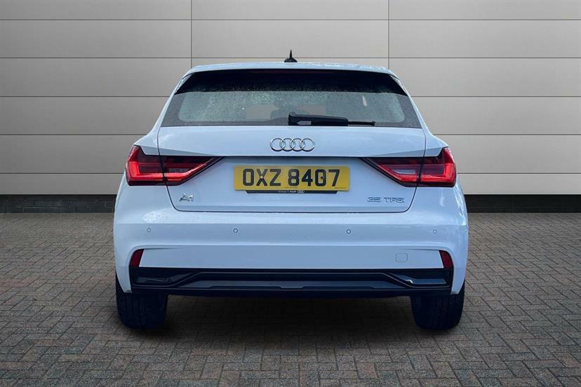 Audi A1  White #9