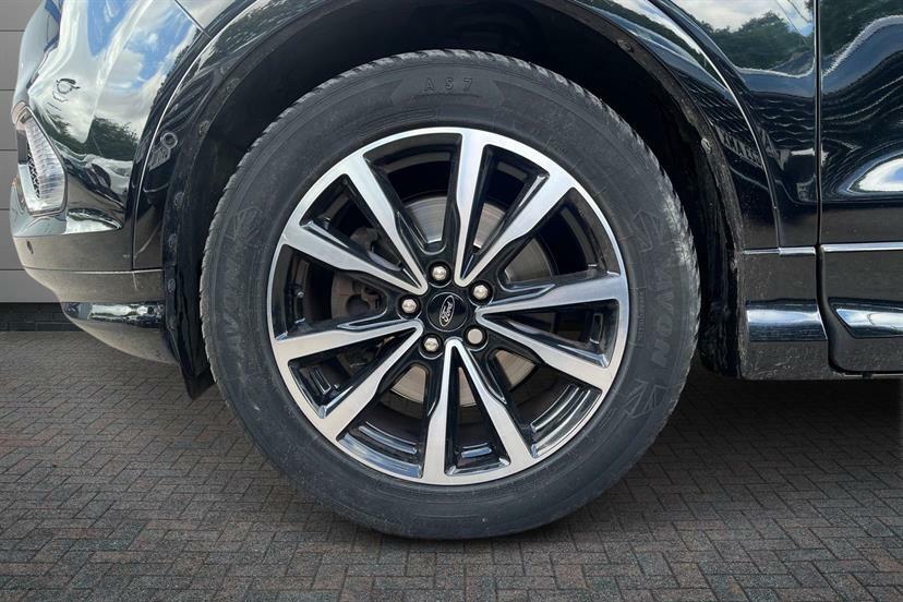 Ford Kuga 2.0 Tdci St-line 2Wd Black #5