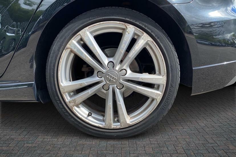 Audi A3 1.5 Tfsi S Line S Tronic GD18YWM Black #5
