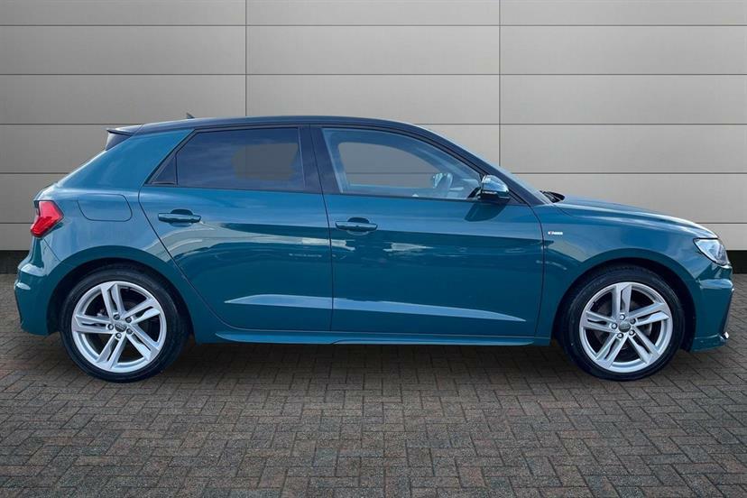 Audi A1 30 Tfsi S Line S Tronic Green #4