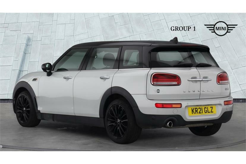 Mini Clubman 1.5 Cooper Classic 6Dr White #2