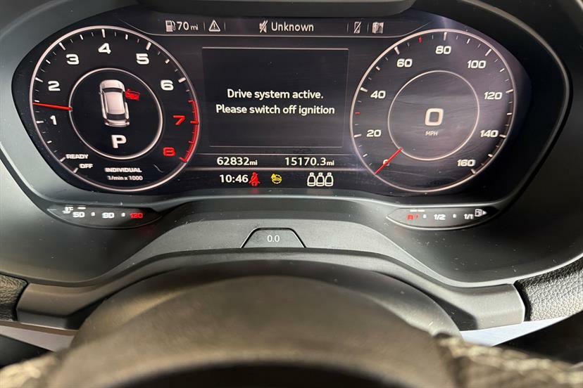Audi Q2 35 Tfsi Black Edition S Tronic Red #6