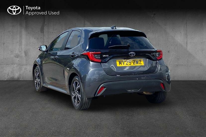 Toyota Yaris 1.5 Hybrid Design Cvt Grey #4