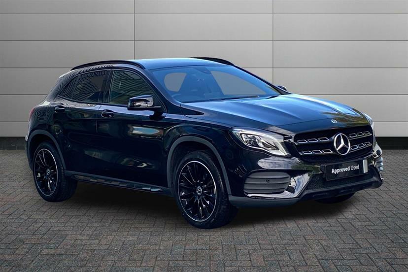 Mercedes-Benz GLA Class 180 Amg Line Edition Black