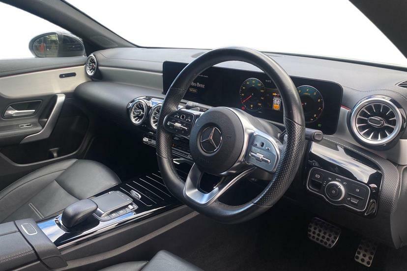 Mercedes-Benz CLA Class 200 Amg Line Executive Tip White #5
