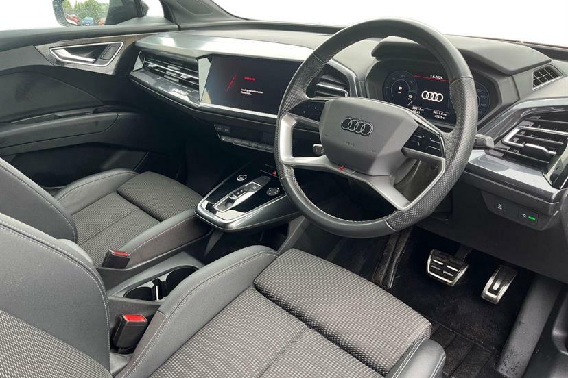 Audi Q4 E Tron 125Kw 35 55Kwh S Line Black #6