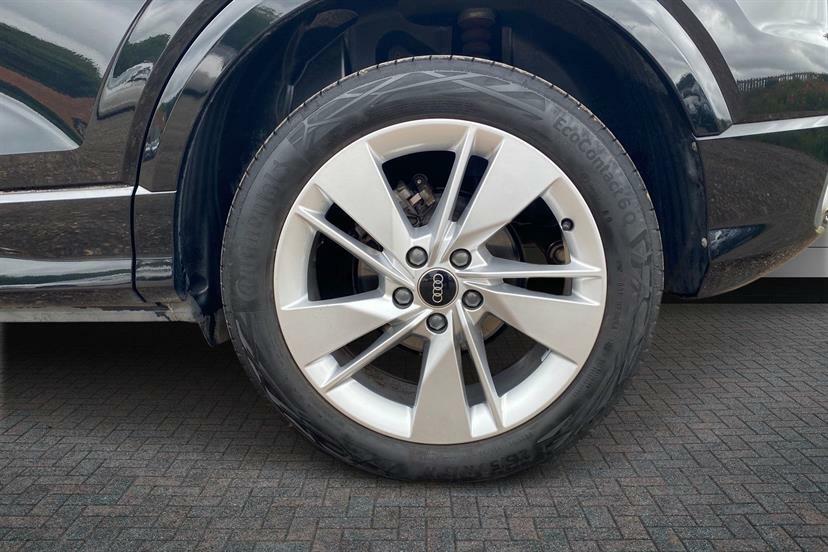 Audi Q2 35 Tfsi S Line Cs Black #5