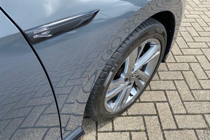 Volkswagen Golf 2023 Volkswagen Golf R-line 1.5 Tsi 130Ps Silver #11